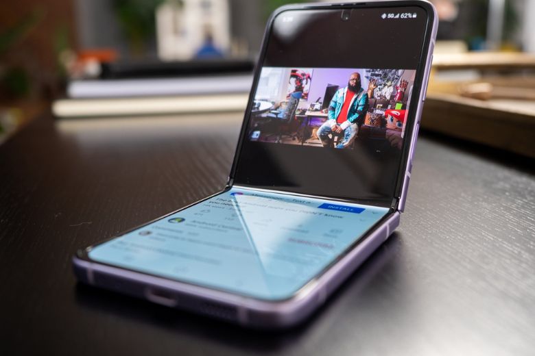 One UI 8 Lộ Diện Trên Galaxy Z Fold4 và Z Flip4: Khi Samsung Giữ Lời Hứa Về Vòng Đời Sản Phẩm 5 one ui 8 z fold4 z flip4 2