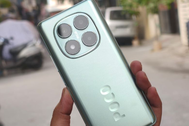 Ra Mắt Nửa Năm, POCO X7 Vẫn "Bá Chủ" Phân Khúc 6 poco x7 3