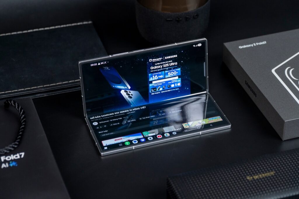 Samsung Galaxy Z Fold7 'Sống Khỏe' Sau Khi Gập Mở 500.000 Lần 4 Cải Tiến Trong Thiết Kế Màn Hình Galaxy Z Fold7
