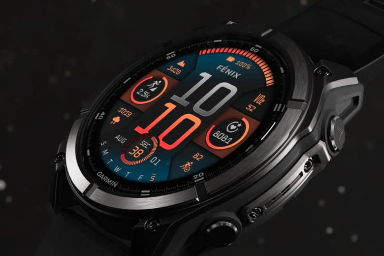 trên tay garmin fenix 8