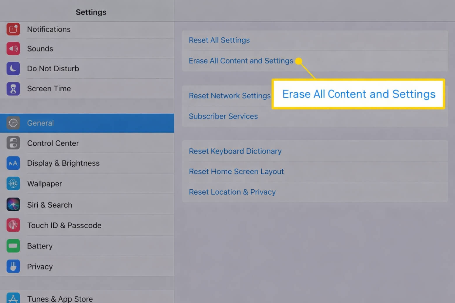 Chọn Xoá toàn bộ nội dung và đặt lại