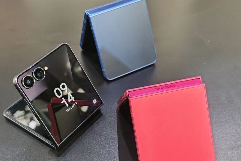 Samsung Galaxy Z Flip7: Cột Mốc Cuối Cùng Của Thiết Kế Điện Thoại Gập? 7 Liệu Còn Đột Phá Trong Thiết Kế Của Galaxy Z Flip7?