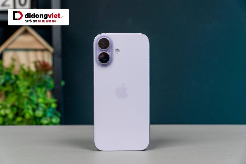 Camera nâng cấp toàn diện, pin bền bỉ cả ngày dài.