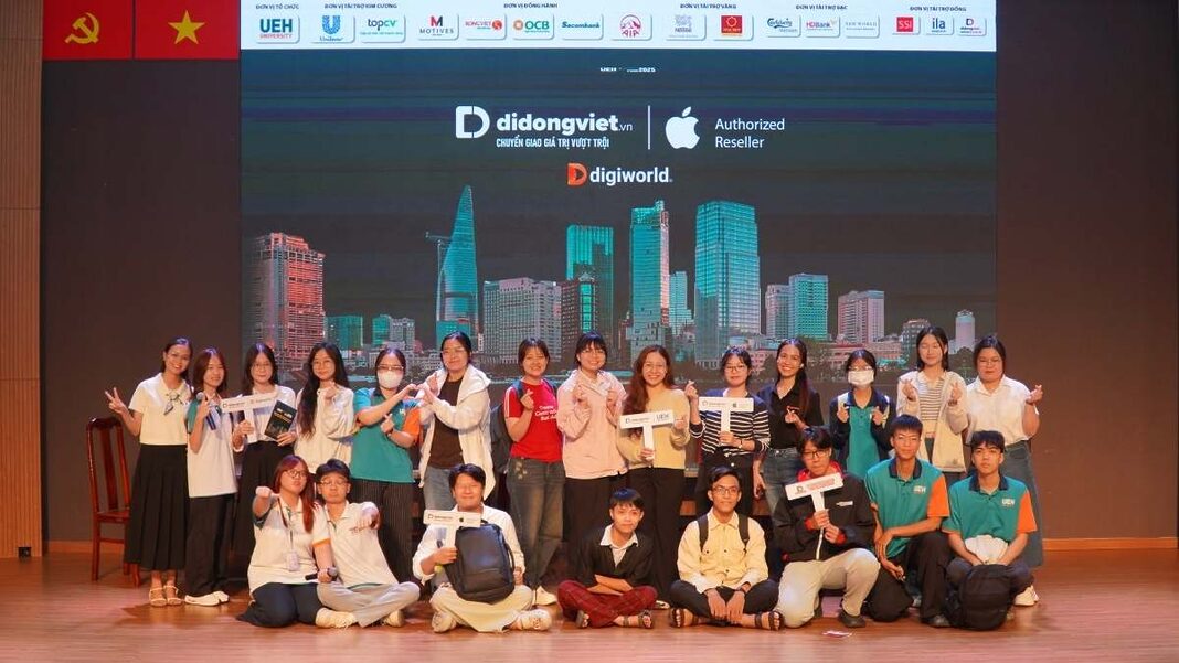 chuyen-doi-so-trong-giao-duc-didongviet Chuyển đổi số trong giáo dục workshop UEH Di Động Việt