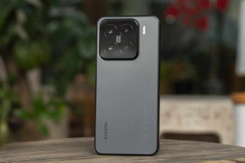 Mua điện thoại Black Friday 2025: Cơ hội mua sắm không thể bỏ lỡ 14 Mua điện thoại Black Friday