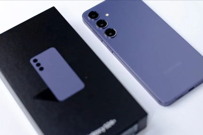 Mua điện thoại Black Friday 2025: Cơ hội mua sắm không thể bỏ lỡ 11 Mua điện thoại Black Friday