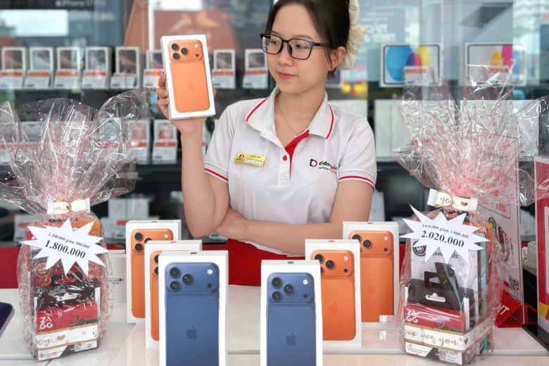 Mua điện thoại iPhone 17 trả góp 0%