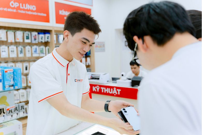 Mua điện thoại iPhone 17 trả góp 0%