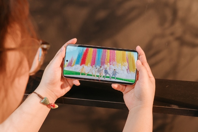 Đọ sức iPhone 17 Pro và Xiaomi 15T/15T Pro: Flagship nào tốt hơn? 19 So sánh iPhone 17 Pro vs Xiaomi 15T/15T Pro dung lượng pin 5500mAh