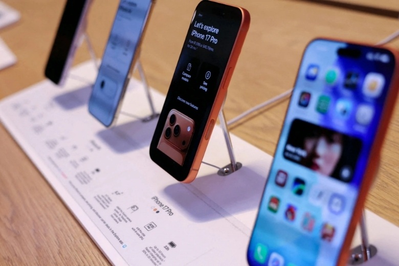 So sánh iPhone 17 và iPhone 17 Pro về pin và sạc