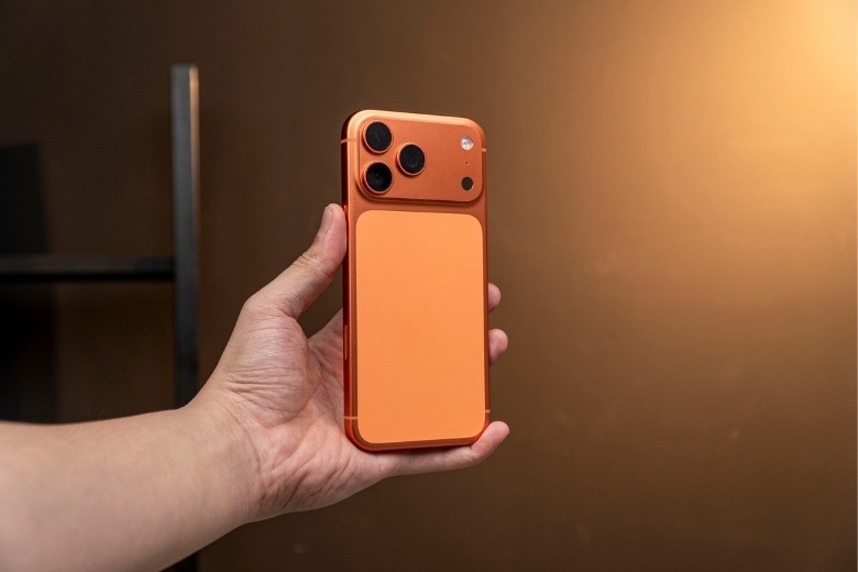 So sánh màu cam iPhone 17 Pro Max: Nên chọn màu nào đẹp nhất? 12 so sánh màu cam iPhone 17 Pro Max ai phù hợp