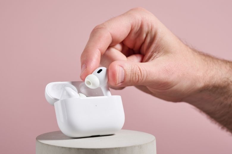 Black Friday Nên Mua Gì? Săn Deal Công Nghệ "Chất" Tại Di Động Việt 11 Black Friday sắm AirPods 3 Pro tại Di Động Việt