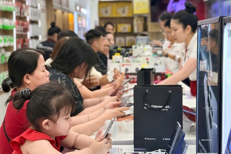 Khuyến mãi Black Friday có lớn không? 5 Mẹo mua hàng giảm giá Black Friday tối ưu và tiết kiệm nhất 5 Di Động Việt khuyến mãi Black Friday có lớn không?