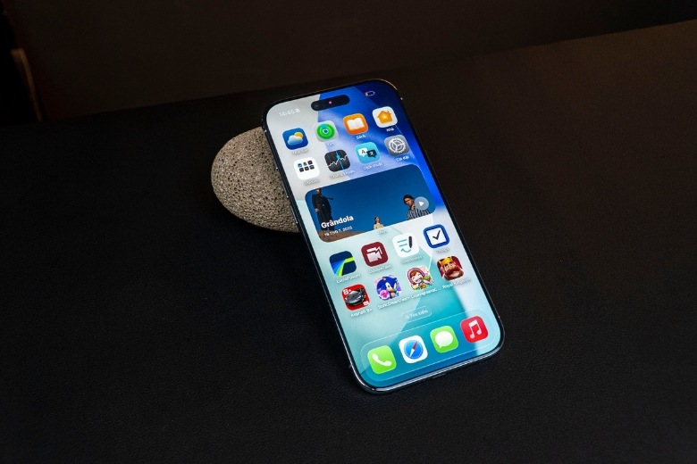 Dung lượng 1TB trên iPhone Air có phù hợp nhu cầu sử dụng không? 8 dung lượng 1TB iPhone Air có cần thiết không so sánh