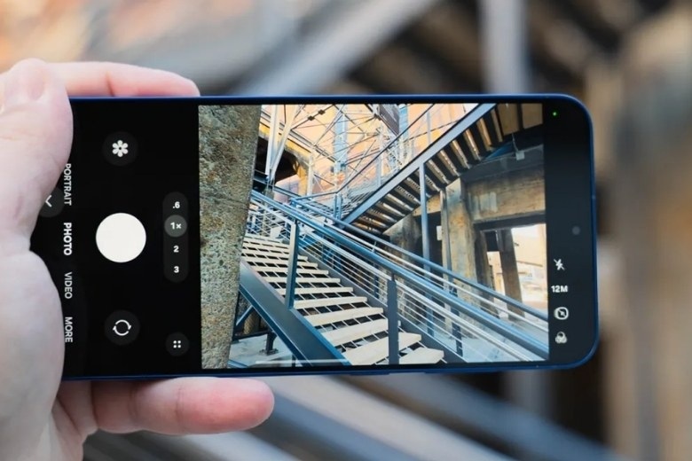 Galaxy S26 Plus có đáng chờ hơn S26 thường dư ngân sách