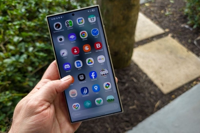 Phân tích hình ảnh Galaxy S26 Ultra: Màn hình không viền, bút S-Pen và màu sắc mới 8 hình ảnh Galaxy S26 Ultra - tấm nền màn hình
