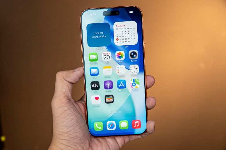  iPhone 17 bị nóng khi chơi game