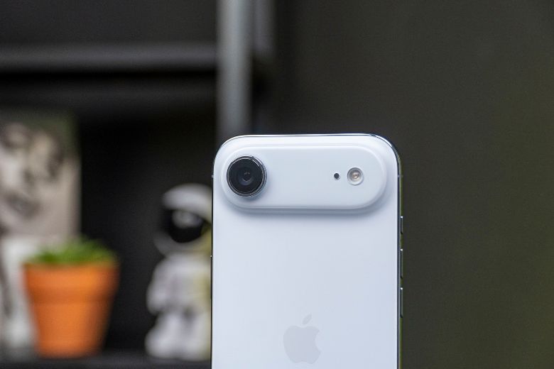 iPhone Air có phù hợp cho người dùng nữ văn phòng? Đánh giá chi tiết 7 iPhone Air có phù hợp cho người dùng nữ văn phòng