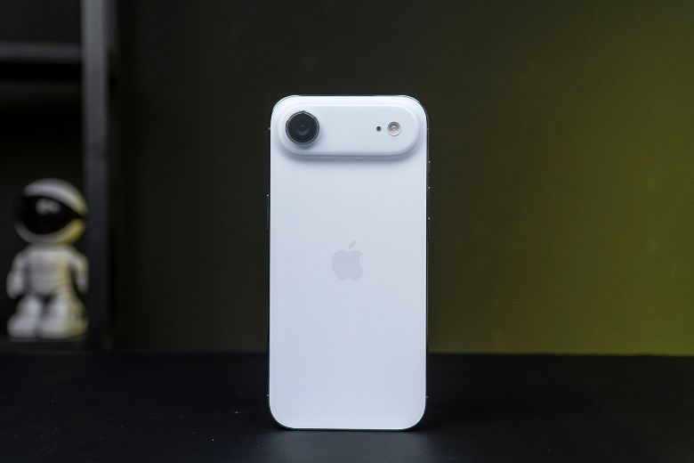 iPhone Air 256GB có đủ cho nhu cầu phổ thông không? Ưu và nhược điểm? 6 iPhone Air dung lượng 256GB có đủ cho nhu cầu phổ thông