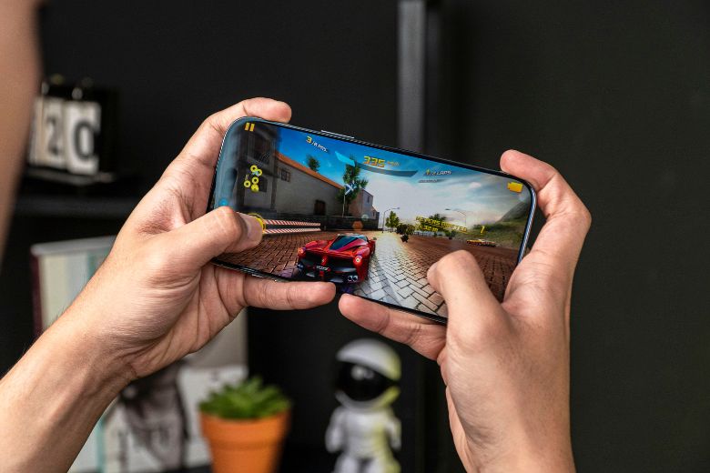 iPhone Air 256GB có đủ cho nhu cầu phổ thông không? Ưu và nhược điểm? 7 iPhone Air dung lượng 256GB có đủ cho nhu cầu phổ thông