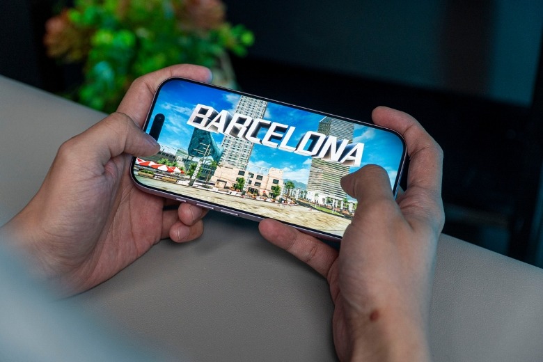 So sánh pin iPhone Air và iPhone 17 theo dung lượng, trải nghiệm 13 Pin iPhone Air với iPhone 17 thử nghiệm sạc xả