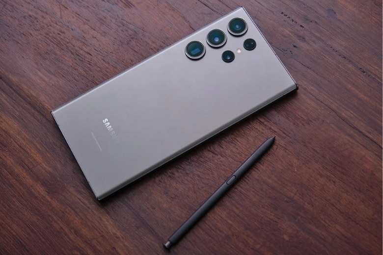 So sánh Galaxy S26 Ultra và S25 Ultra: Phân tích chuyên sâu Camera, Hiệu năng và AI 8 Galaxy S26 Ultra trang bị camera 200mp cảm biến 1 inch mới