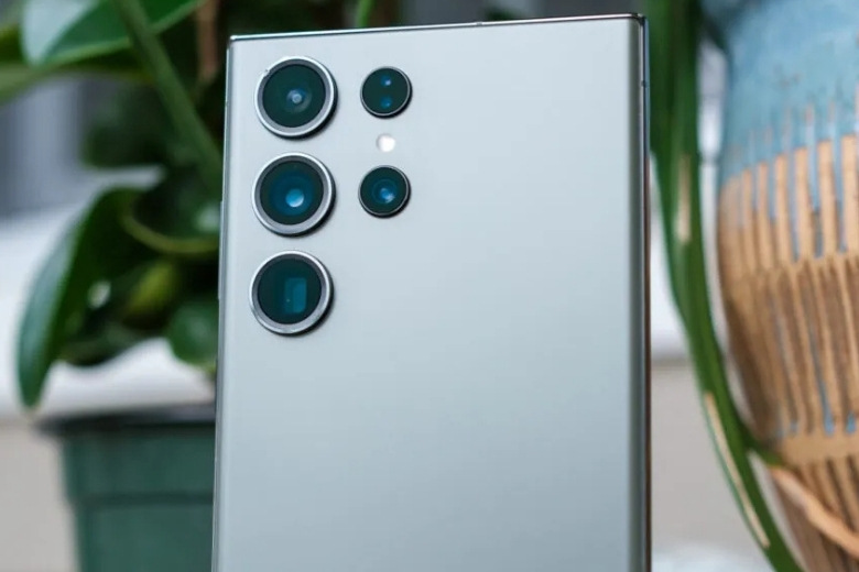 So sánh Galaxy S26 Ultra và S25 Ultra: Phân tích chuyên sâu Camera, Hiệu năng và AI 10 Galaxy S26 Ultra định hình tương lai smartphone AI