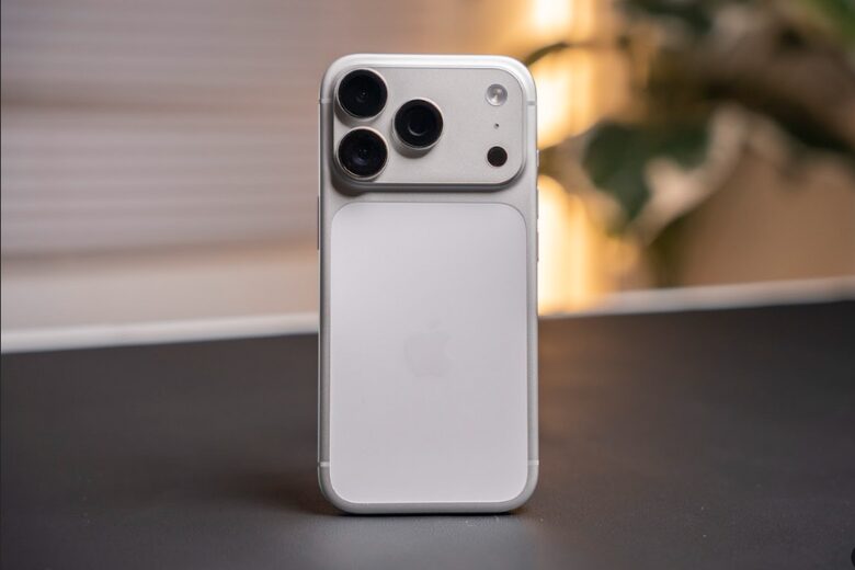 So sánh iPhone 17 Pro 512GB vs 1TB: mức nào đủ dùng cho bạn 11 so sánh iPhone 17 Pro 512GB vs 1TB