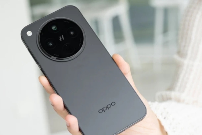 So sánh OPPO Find X9 và Find X8: Phiên bản nào đáng mua hơn? 13 So sánh OPPO Find X9 vs OPPO Find X8 tổng quan