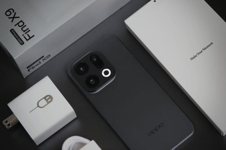 Trên tay OPPO Find X9: Flagship pin khủng 7025mAh, camera Hasselblad chuyên nghiệp 8 trên tay OPPO Find X9