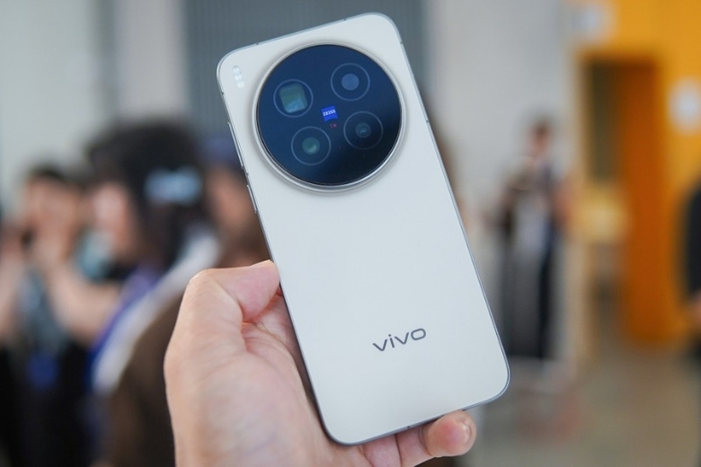 Vivo X300 Pro giá bao nhiêu tại Trung Quốc