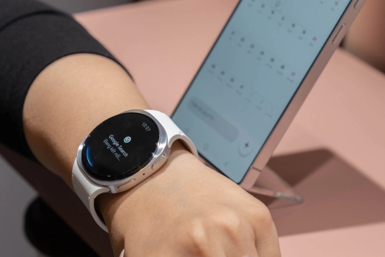 Đánh giá Samsung Galaxy Watch8: Thiết kế, AI và pin dùng thực tế 6 Đánh giá Samsung Galaxy Watch8 về thời lượng pin thực tế