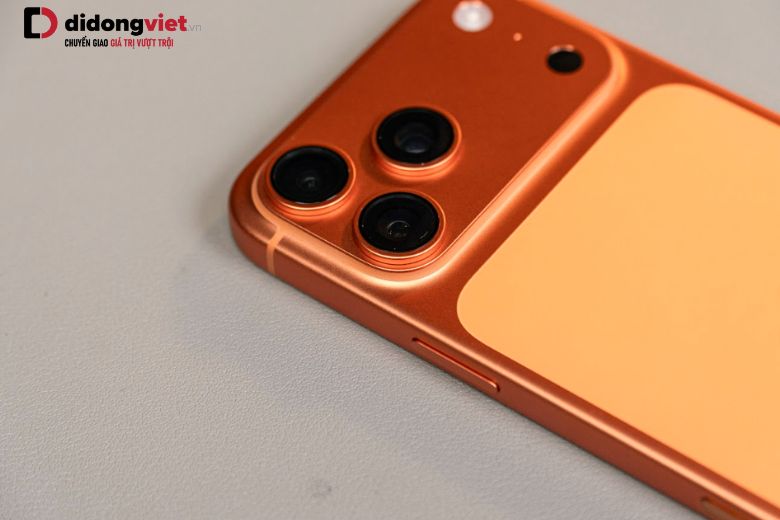 iPhone 17 Pro chụp chân dung AI: so với máy ảnh compact thế nào? 2 iPhone 17 Pro chụp chân dung AI