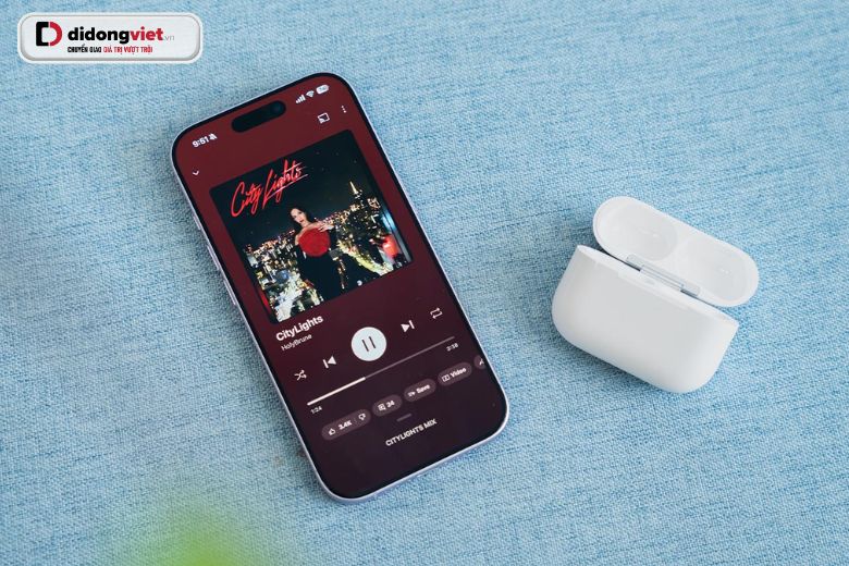 iPhone 17 Pro và AirPods Pro 3