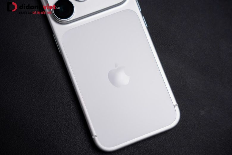 Kiểm tra độ bền viền iPhone 17 Pro