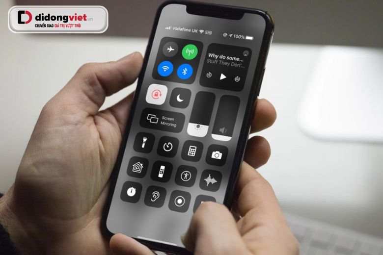 Màn Hình Iphone Bị Tối