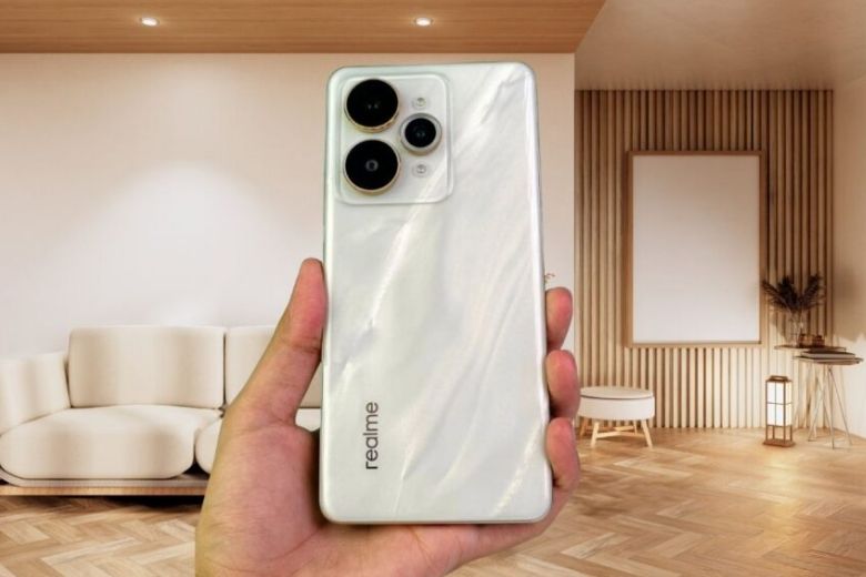 Realme 16 Pro Plus 5G Lộ Diện: "Quái Vật" Pin 7000mAh, Camera 200MP Sắp Đổ Bộ 1 thiết kế realme 16 pro plus 5g