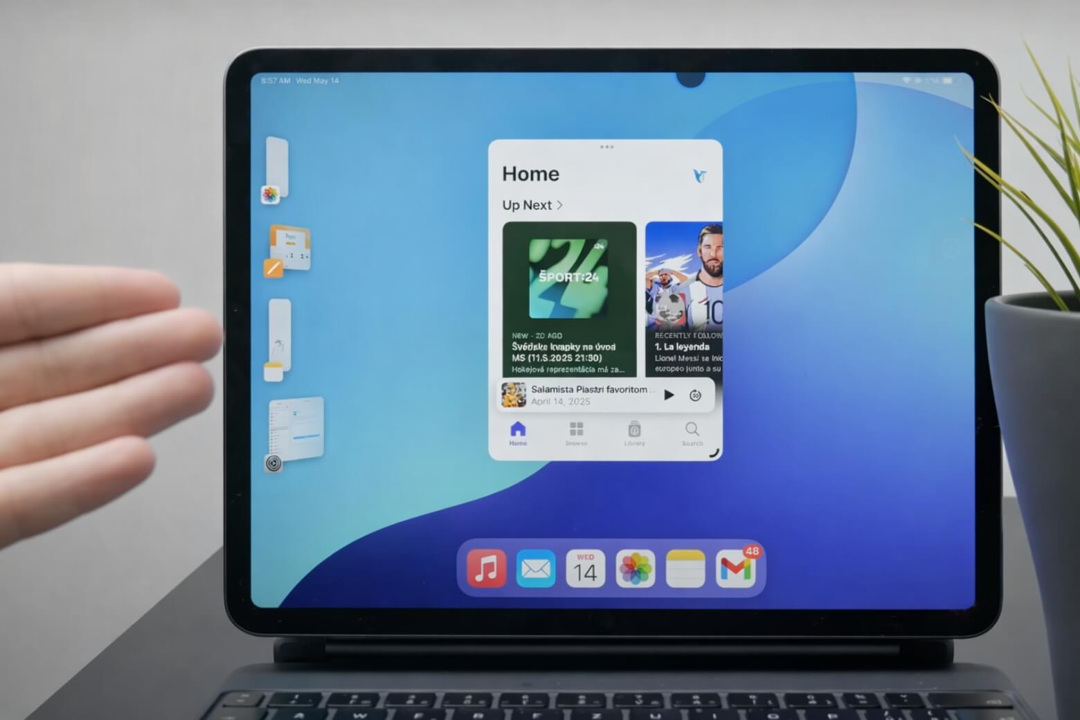 Cách chia đôi màn hình iPad (Split View) cực dễ - Cập nhật 2026 13 Giao diện của Stage Manager trên iPad