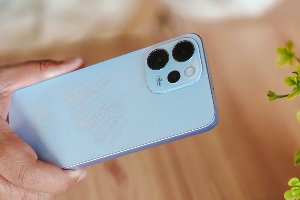 Có nên mua OPPO Reno15 F 5G? Đánh giá Ưu nhược điểm & Giá bán 2026 9 Có nên mua OPPO Reno15 F 5G