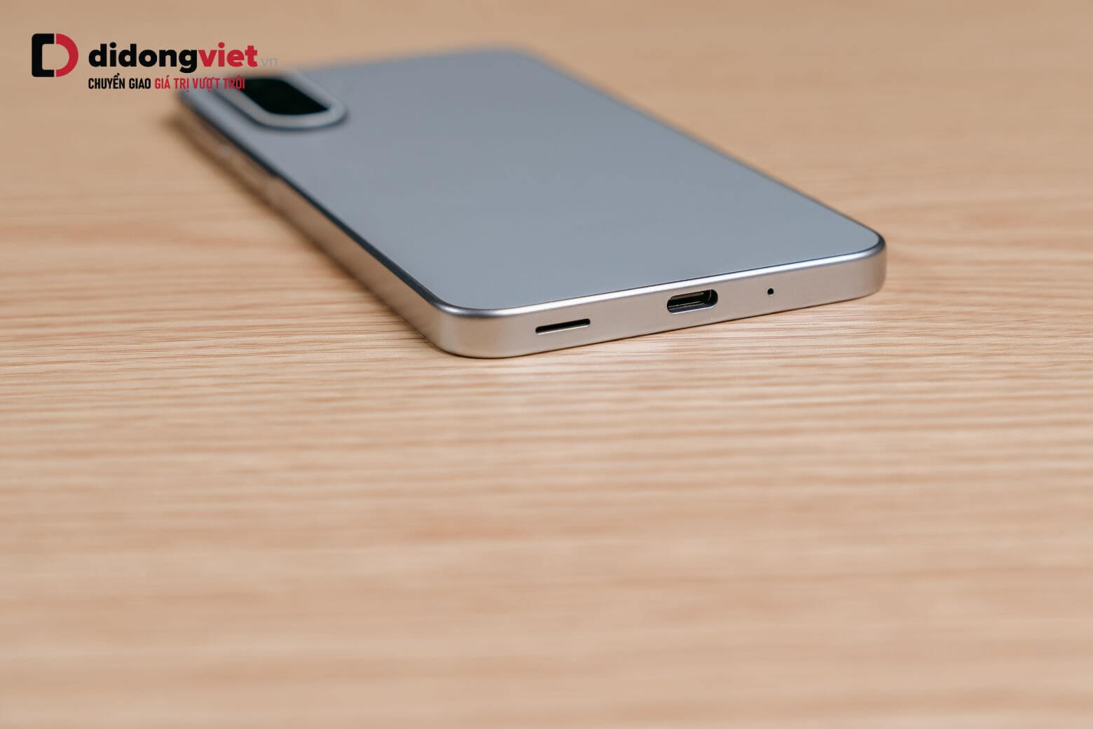 Đánh giá Samsung Galaxy A17 mỏng 7.5mm: Chip 2.2GHz mượt mà, pin trâu 5000mAh 12 Pin Galaxy A17 bền bỉ dùng cả ngày, thời lượng tốt nhưng sạc chỉ ở mức đủ dùng.