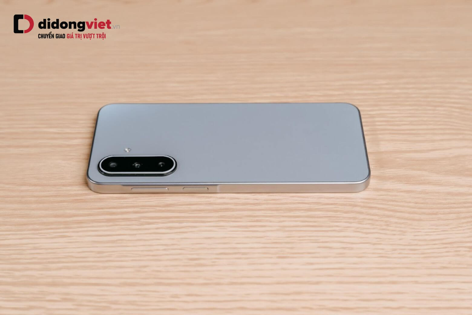 Đánh giá Samsung Galaxy A17 mỏng 7.5mm: Chip 2.2GHz mượt mà, pin trâu 5000mAh 14 Samsung Galaxy A17 là lựa chọn tầm trung toàn diện, bền bỉ và đáng mua cho nhu cầu sử dụng lâu dài.