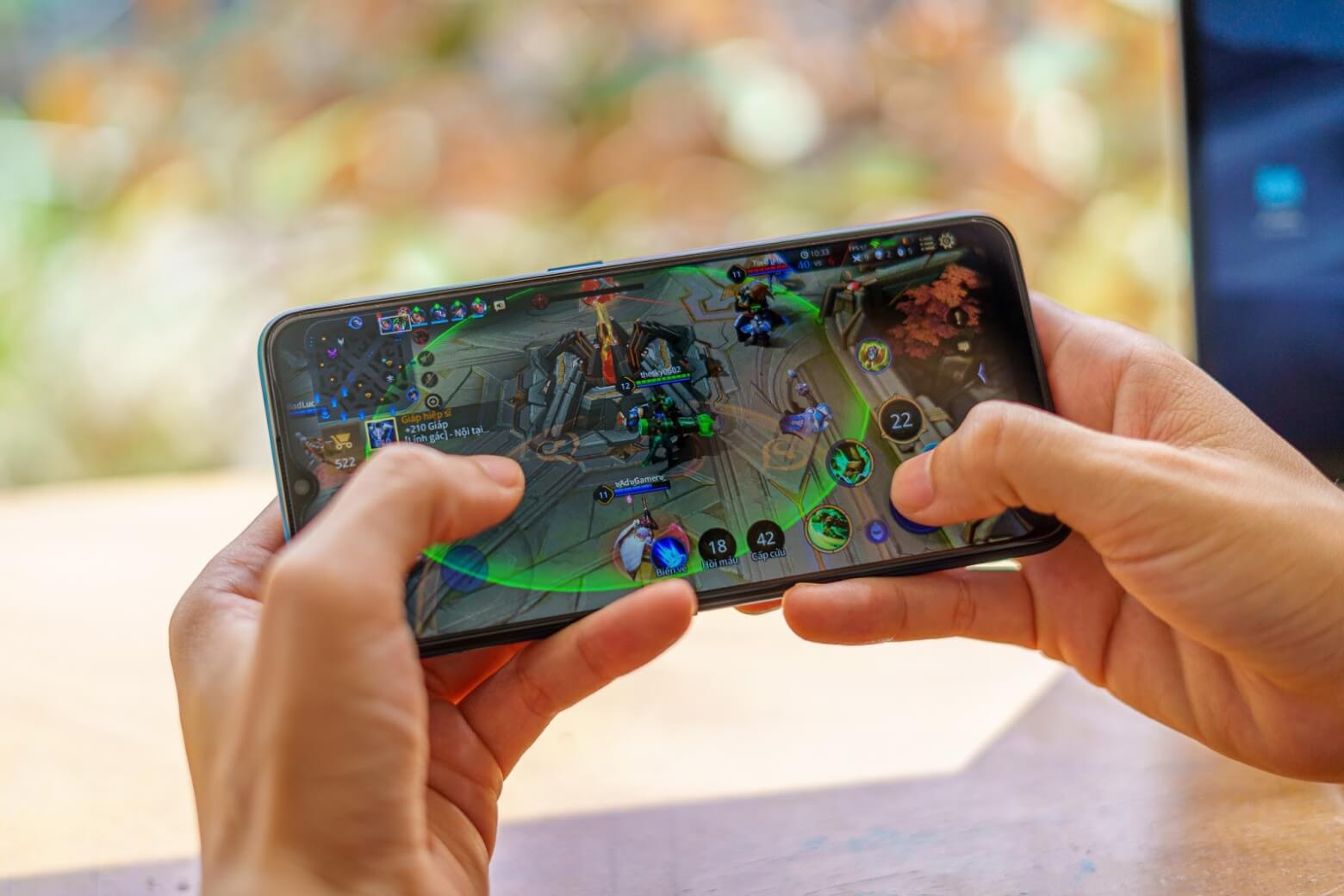 Game Space chỉ hỗ trợ tối ưu phần nào về hiệu năng chơi game, để chiến các con game nặng đô hơn, bạn nên sở hữu cho mình một chiếc điện thoại OPPO với hiệu năng mạnh mẽ từ cấu hình đến hệ điều hành để có trải nghiệm tốt nhất