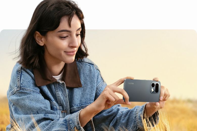 Pin 7000mAh và sạc nhanh 80W