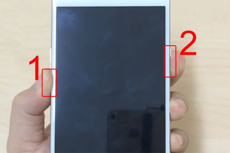 Hard Reset điện thoại OPPO qua Recovery Mode bằng phím Nguồn + Giảm âm lượng, áp dụng khi máy treo hoặc quên mật khẩu.