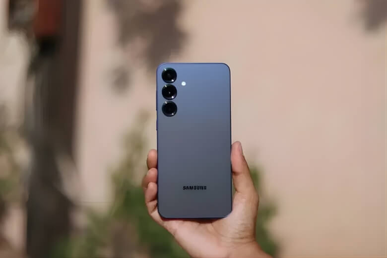 Samsung Galaxy S26 Plus có mấy màu? Tư vấn chọn màu thích hợp 7 Samsung Galaxy S26 Plus có mấy màu phiên bản Đen