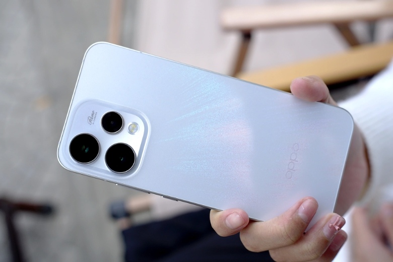 So sánh Note 15 Pro 5G vs OPPO Reno15 5G camera telephoto