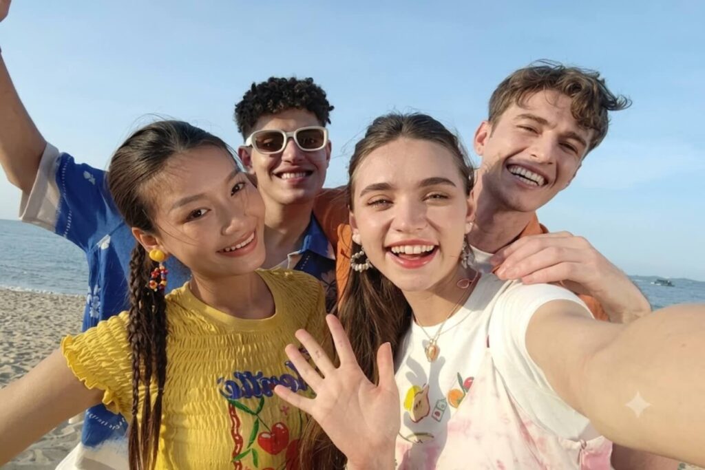 So sánh OPPO Reno15 F và Redmi Note 15 Pro: Chọn thời trang hay cấu hình cực hạn? 21 OPPO Reno15 F mạnh selfie 50MP cho vlog