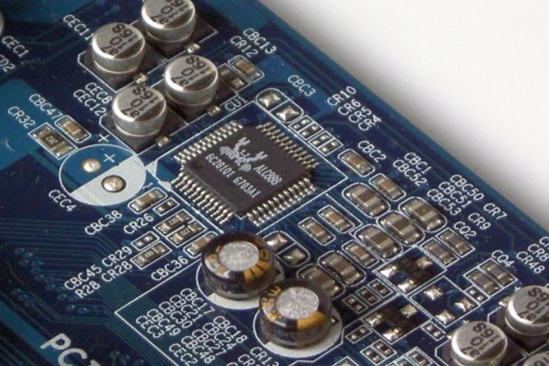 Sound Card là gì? Cấu tạo, tính năng & Hướng dẫn kết nối chi tiết 9 Sound Card là gì