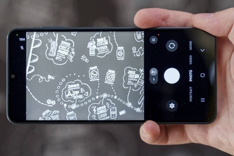 Trên tay Samsung Galaxy A07: Ngoại hình đẹp, cập nhật phần mềm 6 năm 21 trên tay camera Samsung Galaxy A07