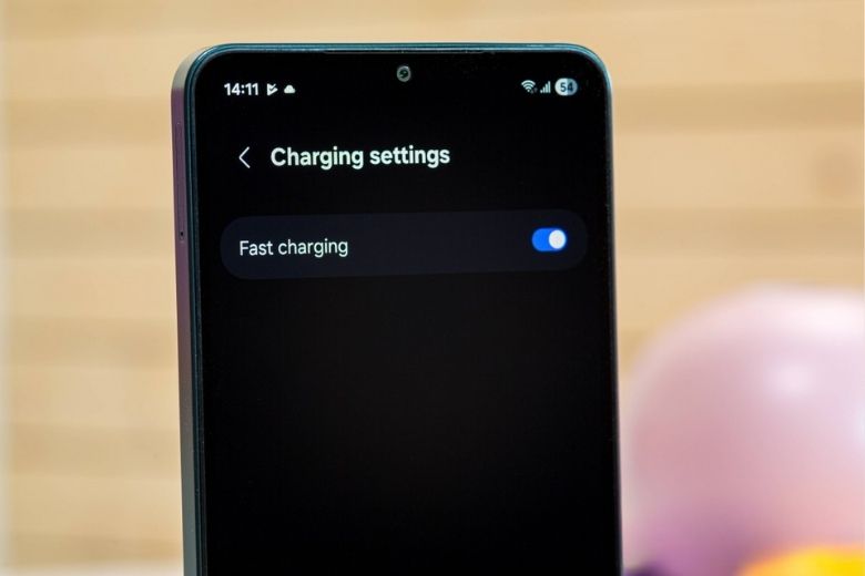 Trên tay Samsung Galaxy A07: Ngoại hình đẹp, cập nhật phần mềm 6 năm 19 trên tay Samsung Galaxy A07
